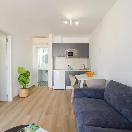 Homeforguest Moderno En Apartman