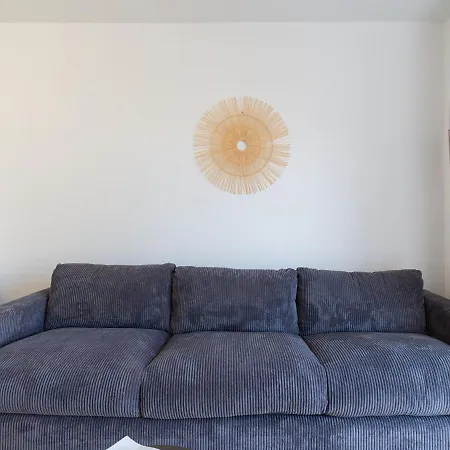 Homeforguest Moderno En *