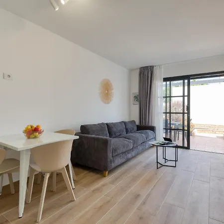 Homeforguest Moderno En Daire Corralejo