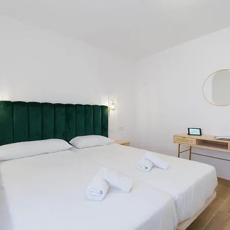 Homeforguest Moderno En